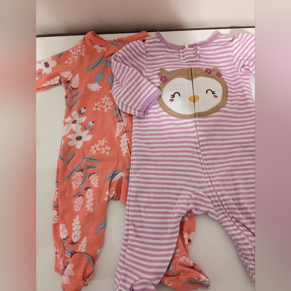 Carter's 3 month NWOT footie set